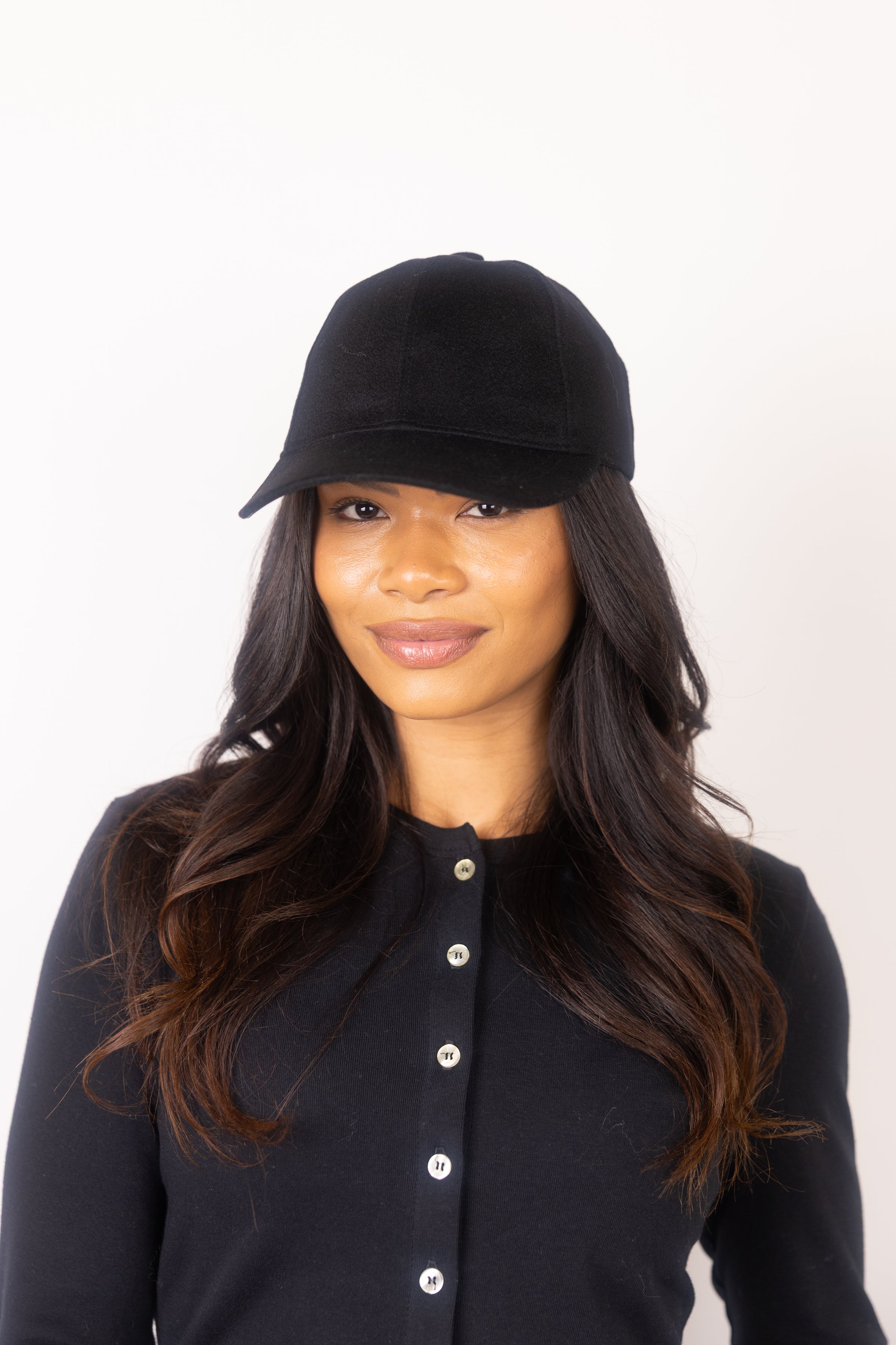 Vince Cashmere Baseball Cap With Leather Trim Black OS | cake display picture 1