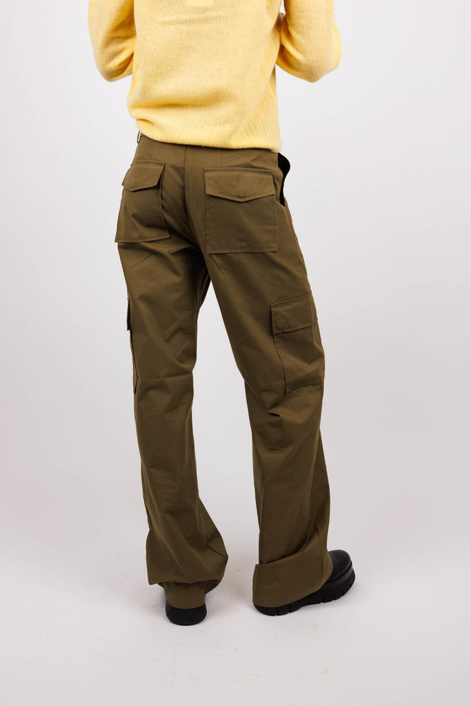 Baggy Low Rise Cargo Pant