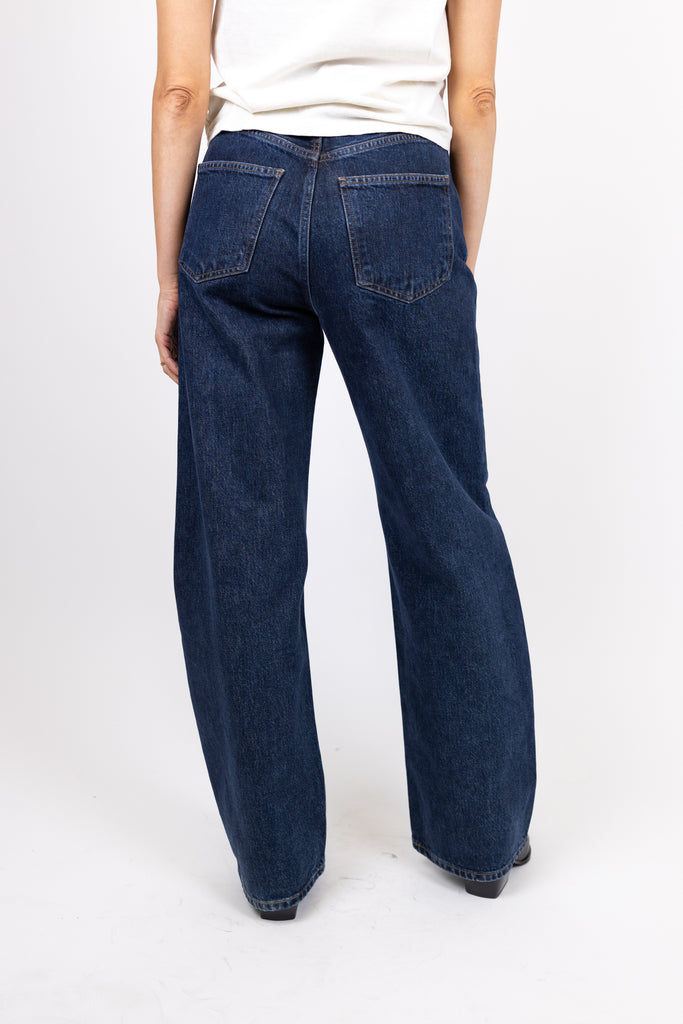 Low Curve Jean