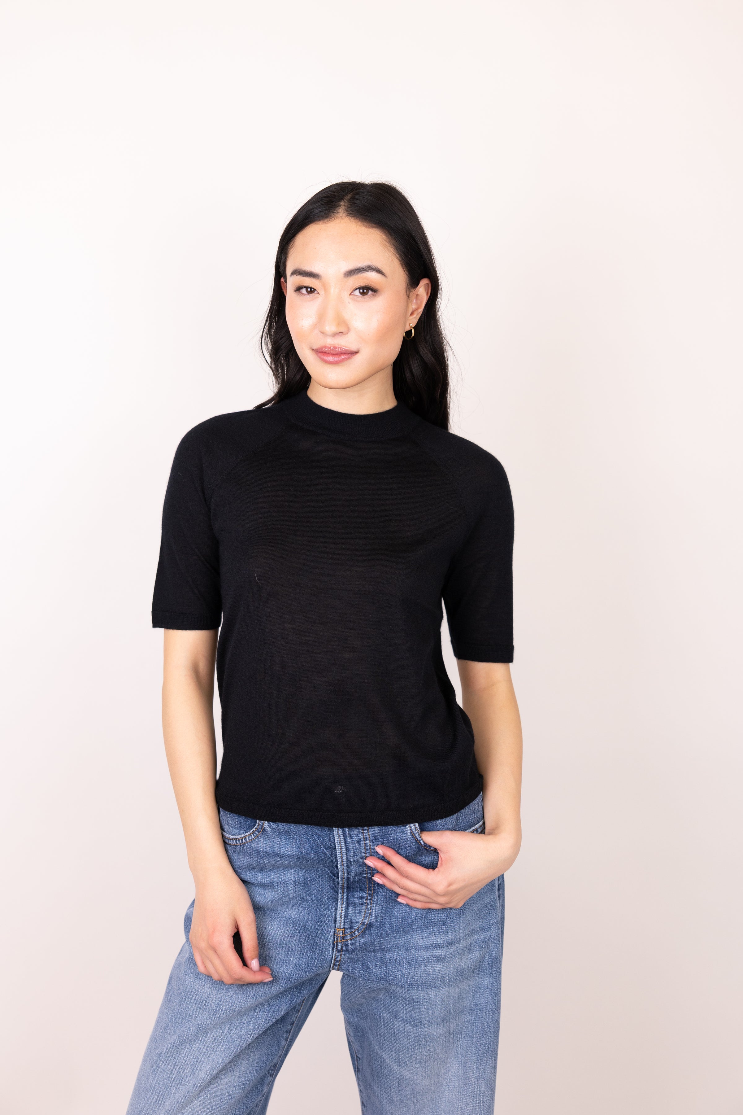 Vince Raglan Mock Neck Tee Black | cake