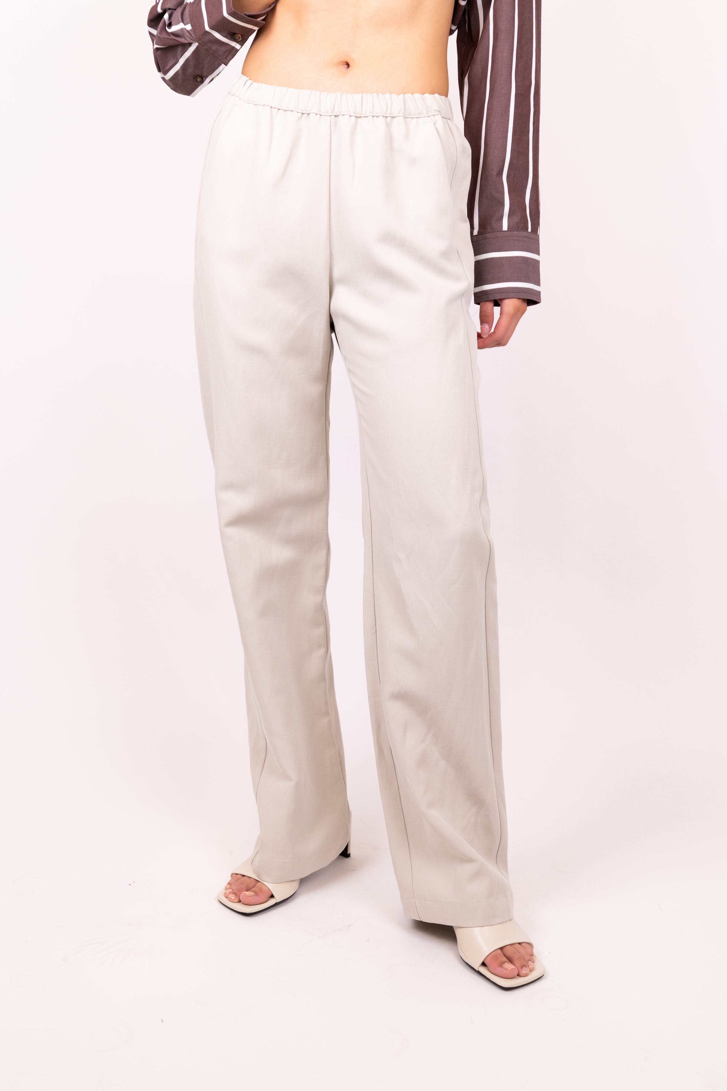 Enza Costa Twill Everywhere Pant Fog | cake