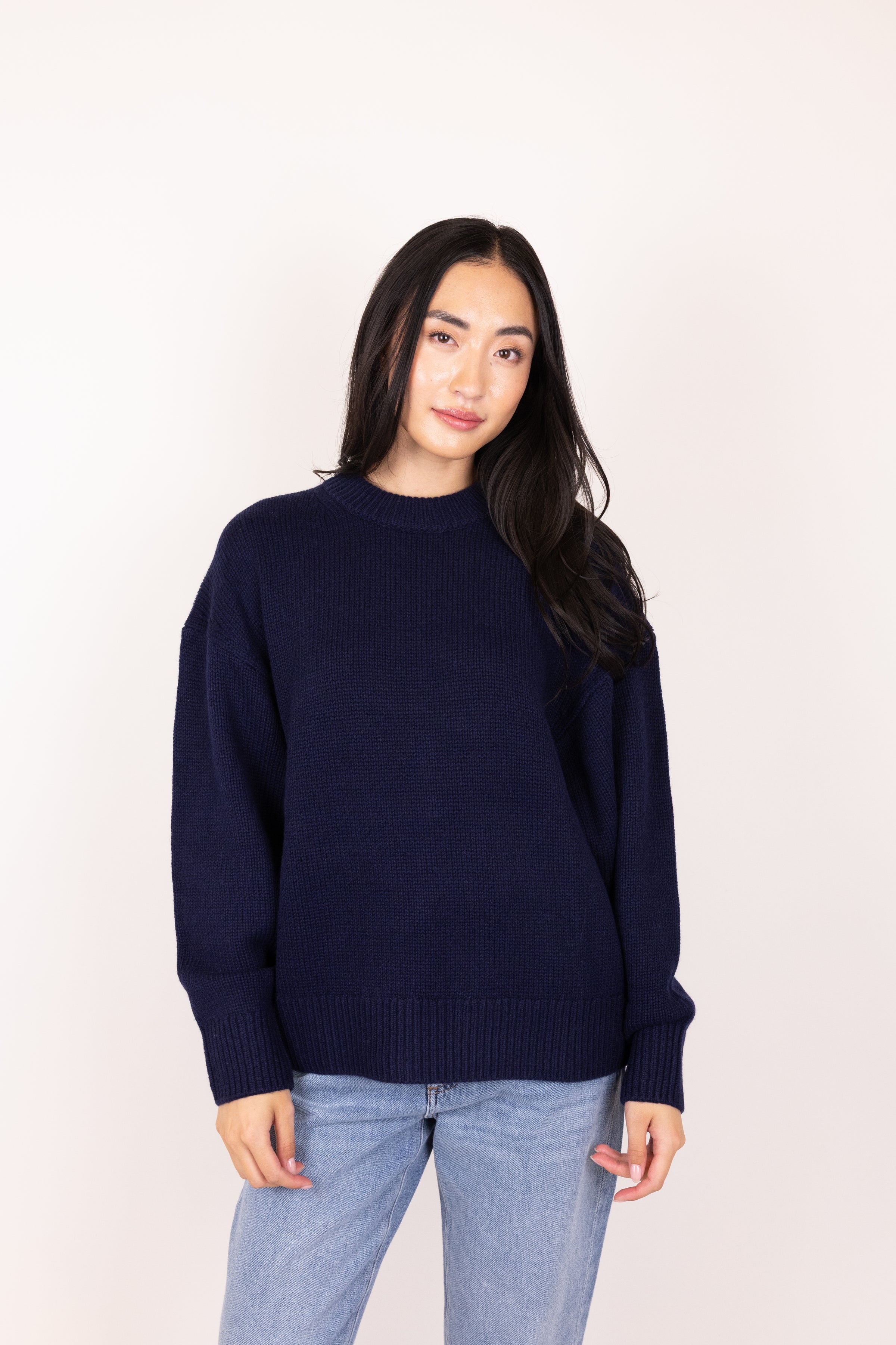 Soldout.NYC The Cashmere Signature Crew Navy | cake