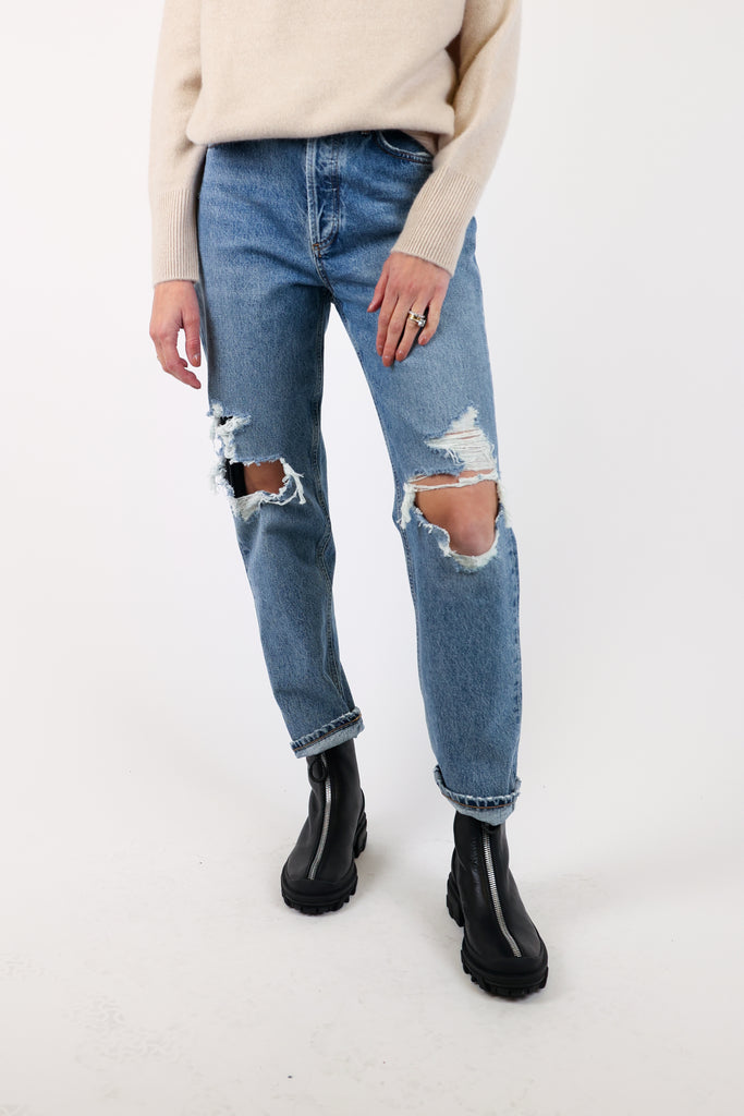 Fen High Rise Relaxed Tapered Jean